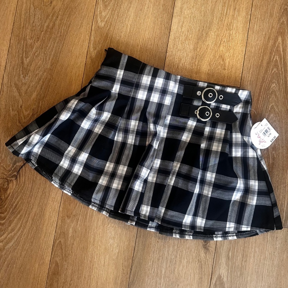 Jolie & Joy Girls Black White Plaid Pleated Buckle Skort Size L 14 NWT